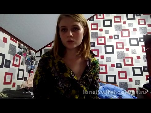 ❤️ 来自俄罗斯的年轻金发碧眼的学生喜欢更大的阴茎。 ❌ Porno